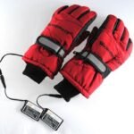 Moto Rechargeable Heated Gloves - Image 2